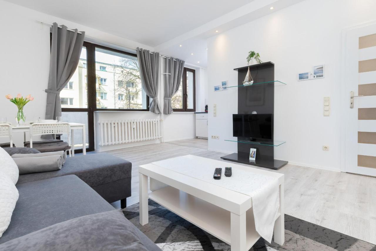 Apartments Riviera Swietojanska By Noclegi Renters Gdynia Exterior photo